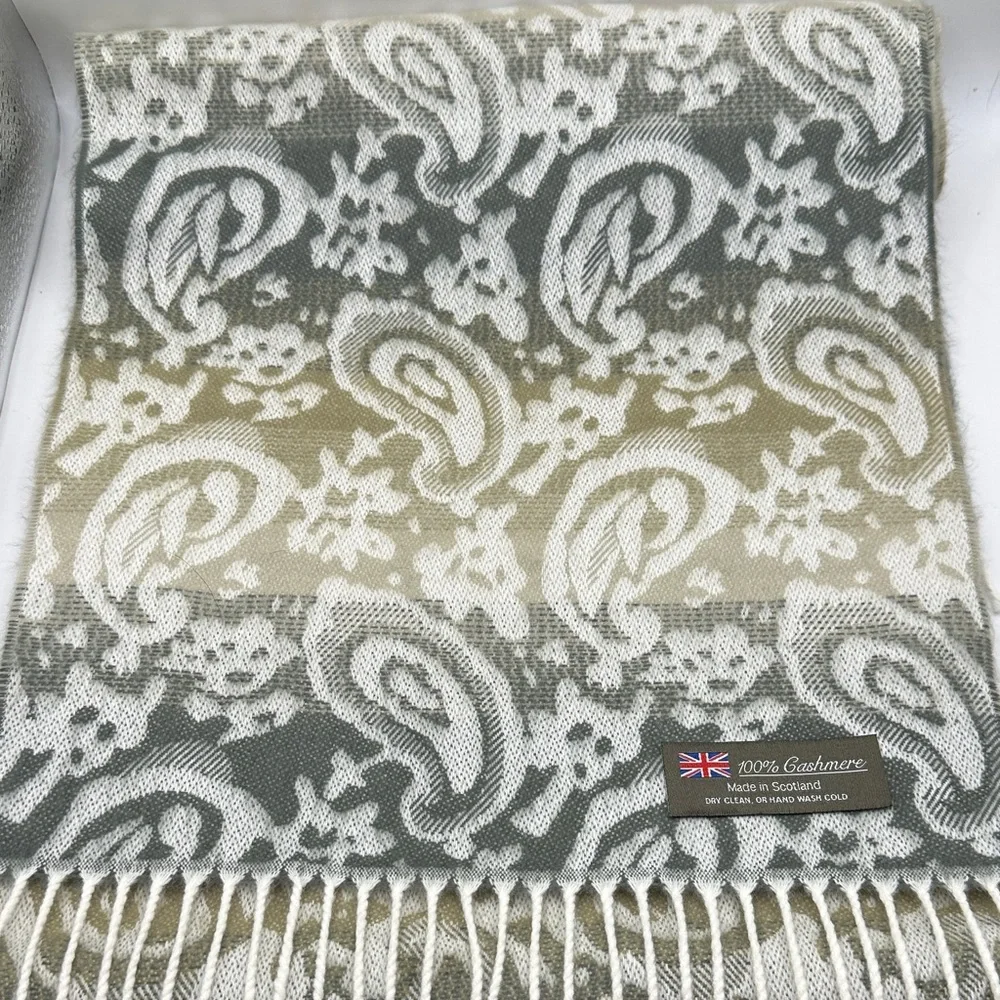 Made in Scotland Paisley Cashmere Scarf